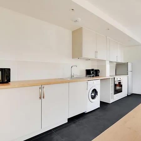 Flexliving - - Fessart Holiday home
